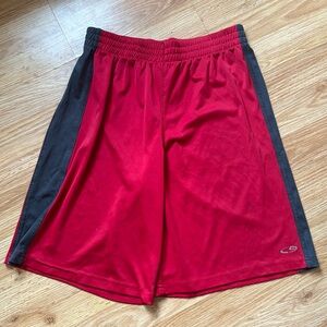 Boys Champion Shorts - size L (12-14)